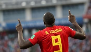 Romelu-Lukaku-foi-o-primeiro-camisa-9-a-balan-ar-as-redes-no-Mundial-da-R-ssia-687x500-1