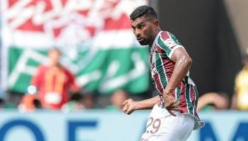Coritiba confirma contratação de zagueiro Thiago Santos do Fluminense