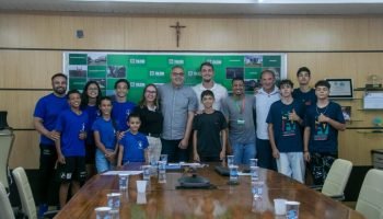 Goleiro do Botafogo destina imposto de renda e marca golaço social em Toledo