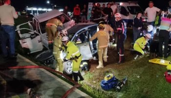 acidente-br-277-duas-pessoas-morrem-crianca-ilesa-006452570202606102028.jpg