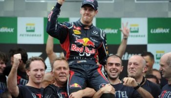 afp__20121127__mvd6462265__v1001__midres__autoprixf1brazilvettel-750x500-1