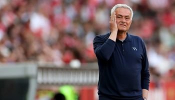 afp__20260425__a8yf2lk__v1__highres__fblporligabenficamoreirense-699x500-1