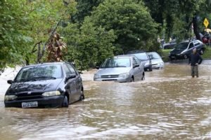 alagamento-curitiba