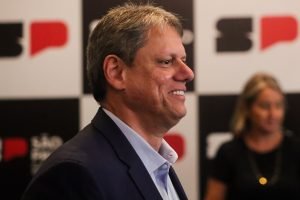 O governador Tarcísio de Freitas participou da instalação do Conselho Estadual de Mudanças Climáticas