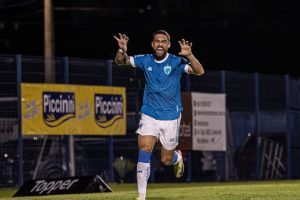 Londrina e Galo Maringá vencem no Paranaense