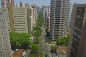 Bairros de Curitiba exibem IPTU mais alto