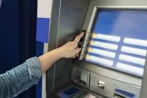 caixa-banco-750x375-1006465540202606171937.jpg