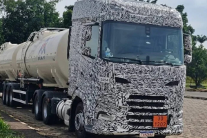 caminhao-daf-xg006636690202607291044.png