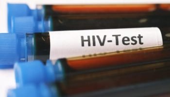 Durante o Carnaval, o uso de preservativo é uma das principais formas de prevenç