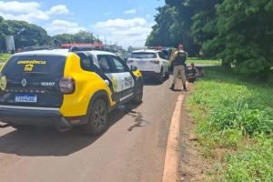 Corpo foi encontrado próximo a um rio. — Foto: Corpo foi encontrado próximo a um