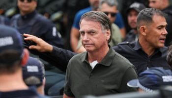 Moraes autoriza ultrassom em Bolsonaro na prisão