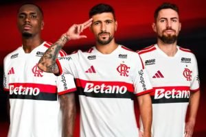 clube-acusa-flamengo-plagio-camisa