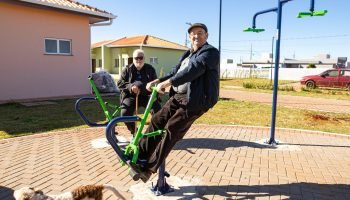 Paraná consolida-se como referência no cuidado à pessoa idosa com programas pioneiros