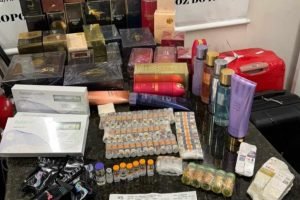 contrabando-medicamento-aeroporto-foz-do-iguacu