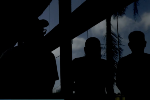 Entre os prejudicados pelo suspeito estão familiares e amigos. — Foto: Entre os