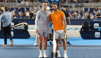 O tão aguardado confronto entre o número 1 do ranking mundial, Carlos Alcariz, e o promissor...