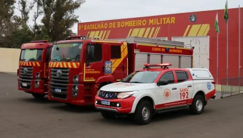 Ônibus de turismo colide com caminhão na BR‑153, deixando 11 feridos