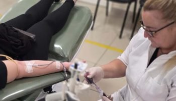 Doação de sangue pode salvar 4 vidas, Estado destaca importância no fim do ano