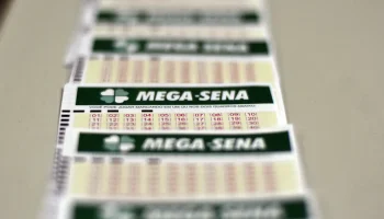 Mega-Sena sorteia prêmio acumulado de R$ 20 milhões