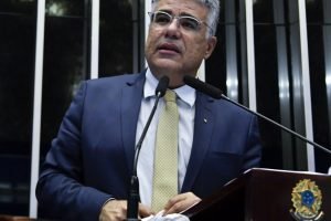 eduardo-girao