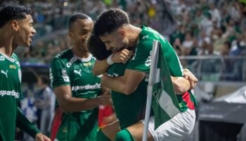 Momentos de tensão marcam a partida do Palmeiras no domingo pela fase inicial do