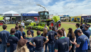 Estudantes do agronegócio participam de tour técnico no Dia de Campo da C.Vale