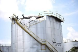 explosao-tanque-300x200-1