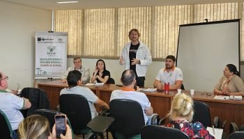 Zeca Dirceu anuncia investimento na agricultura familiar. — Foto: g+ notícias