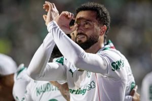felipe-anderson-do-palmeiras-comemora-o-seu-gol-na-partida-de-volta-entre-jacuipense-ba-e-palmeiras-pela-copa-do-brasil-750x423-2