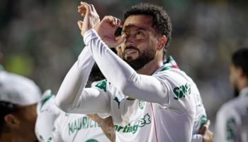 felipe-anderson-do-palmeiras-comemora-o-seu-gol-na-partida-de-volta-entre-jacuipense-ba-e-palmeiras-pela-copa-do-brasil-750x423-2