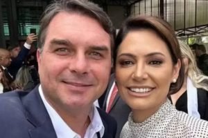 flavio-bolsonaro-e-michelle-gravam-juntos