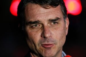 flavio-bolsonaro-vice-mulher