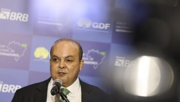 forum-governadores1_mcamgo_abr_10122024-12-750x500-1