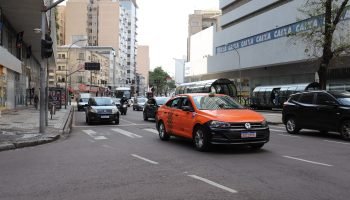 Prazo de pagamento do IPVA 2026 para placas 5 e 6 termina hoje
