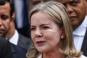 gleisi-hoffmann-ministra-candidata