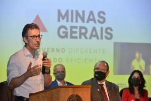 governador-de-minas-gerais-romeu-zema-300x200-1
