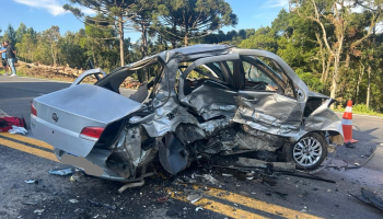 Acidente na BR-277 deixa cinco gravemente feridos