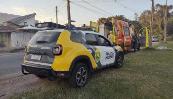 Homem é espancado com barras de ferro e fica em estado grave em Curitiba