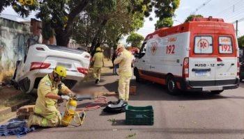 Homem perde braço em capotamento em Curitiba; motorista foge