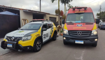 Homem de 32 anos fica ferido na cabeça com garrafa em bar de Curitiba