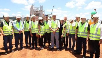 Governador visita nova fábrica de derivados de leite em Francisco Beltrão