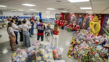 Portos do Paraná entrega brinquedos arrecadados na ação de Natal Solidário