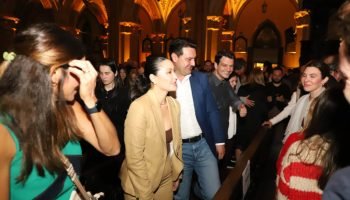 Natal de Curitiba Inaugurado com Espetáculo na Catedral de Luz