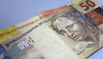 Isenção do Imposto de Renda para quem ganha até R$ 5 mil entra em vigor