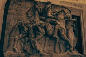 int1-colonialismo-300x200-1