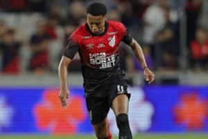 isaac-retorno-athletico