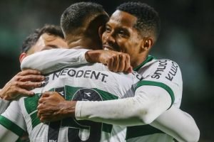 iury-castilho-dellatorre-atacantes-coritiba