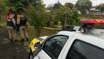 18‑anos encontrado morto com ferimentos de pedradas na cabeça em Curitiba