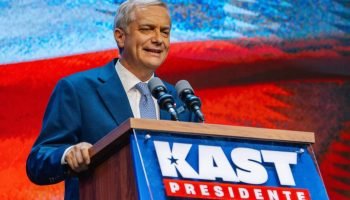 José Kast vence Jeannette Jara e é eleito presidente do Chile