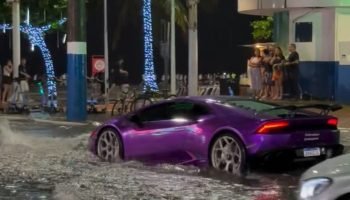 Lamborghini atravessa alagamento em Balneário Camboriú e vídeo viraliza